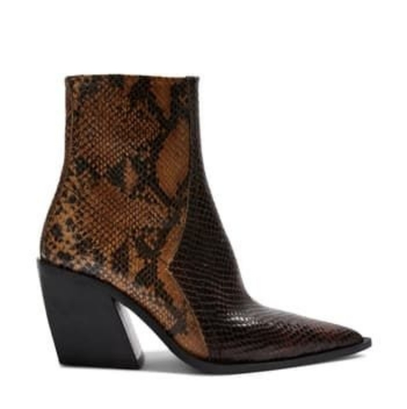 Topshop Leather Snakeprint Western boots - Picture 2 of 5